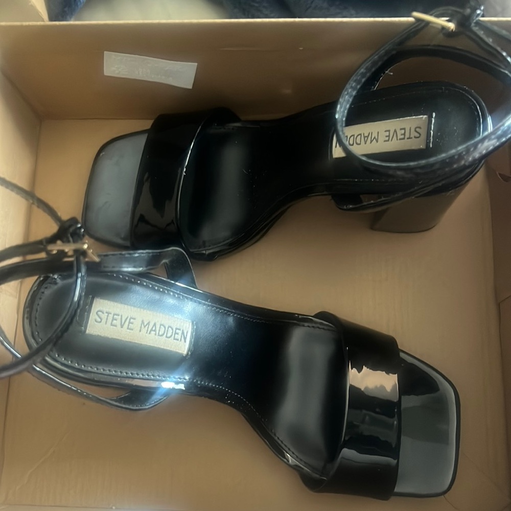 steve madden cameron black patent platform heels